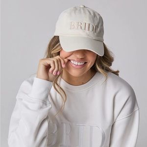 Six stories - Bride Embroidered Cap EUC